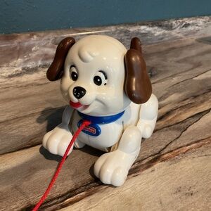 Vintage Fisher Price Dog Pull Along Walking Toy Puppy 2005 Mattel  6"x7"